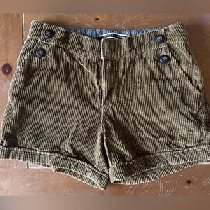 Corduroy High-Waist Button Shorts in brown